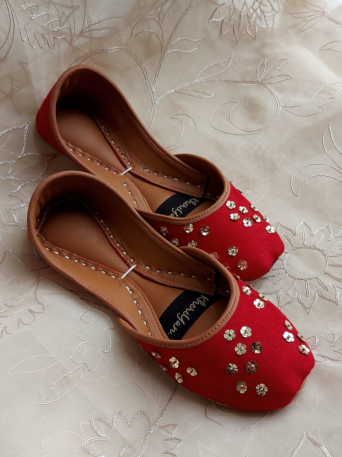 Tara تارا